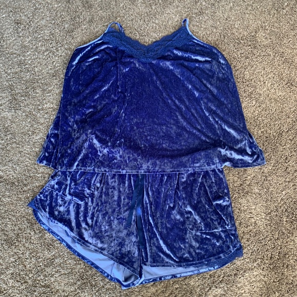 Sleep by Cacique Blue Crushed Velvet Cami Tank Shorts Pajamas Set 26/28 PJs - Picture 1 of 14